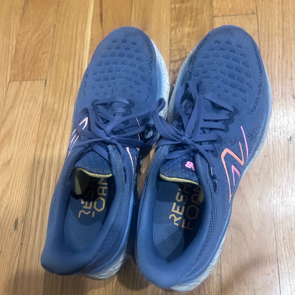 New balance Fresh Foam 1808 V12 running shoes